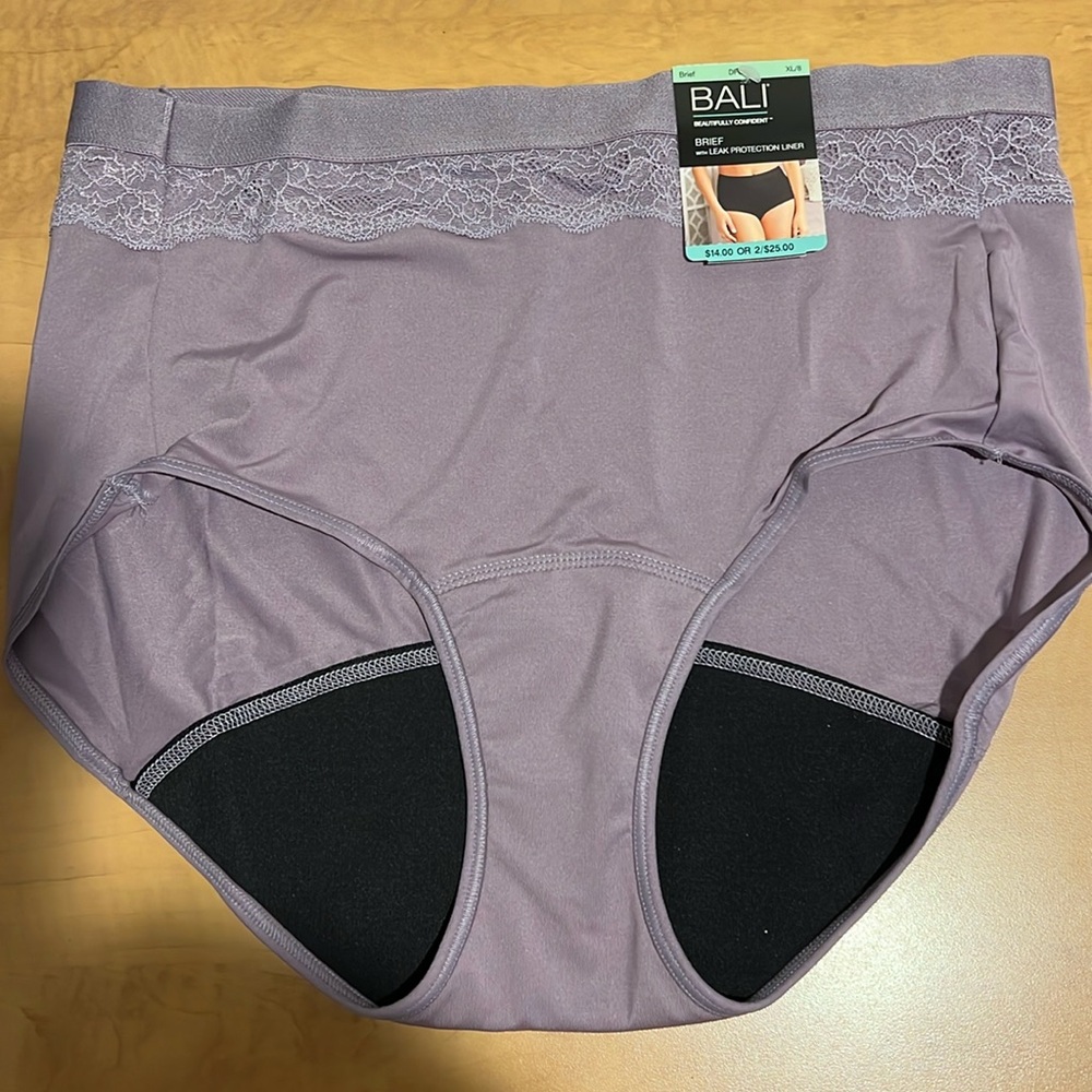 Bali Brief with Leak Protection Liner NWT XL/8